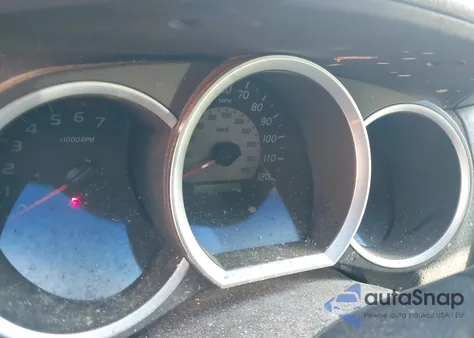 2005 Toyota Tacoma Prerunner V6 z USA, uszkodzony, nr VIN 5TETU62N85Z080409